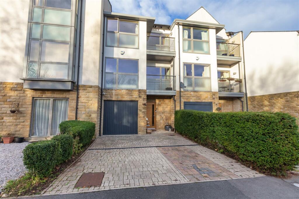 4-bed house on Mill Lane, Halton, Lancaster, £339,950