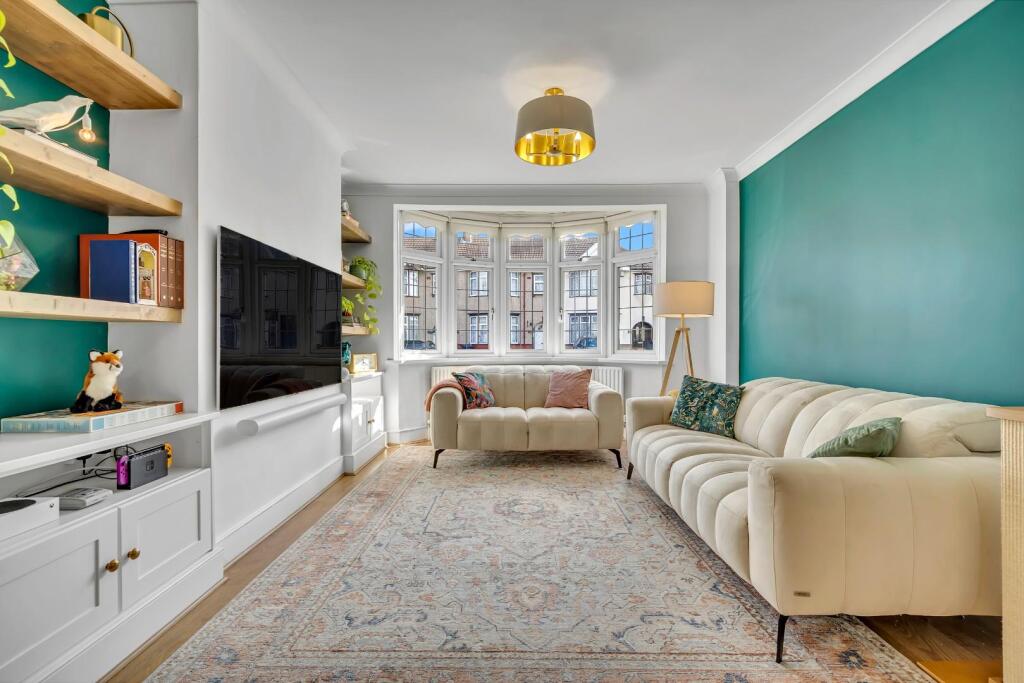 House in London - View 4