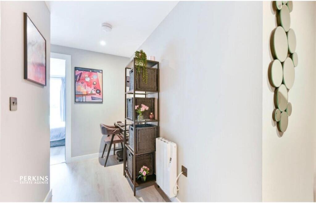 Apartment in London - View 2