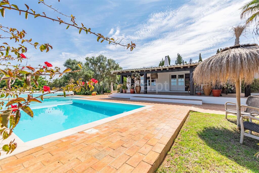 Main image of property: Algarve, Portimão