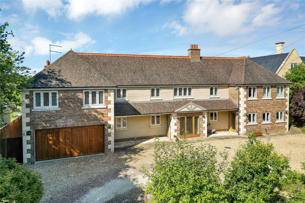 Main image of property: Glebe Corner, Stamford