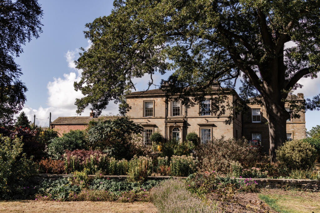 Main image of property: Emley Woodhouse, Huddersfield, West Yorkshire