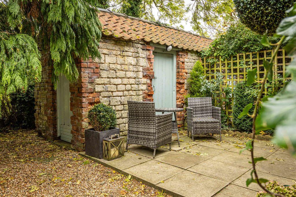 House in South Kesteven, Little Ponton and Stroxton - View 6