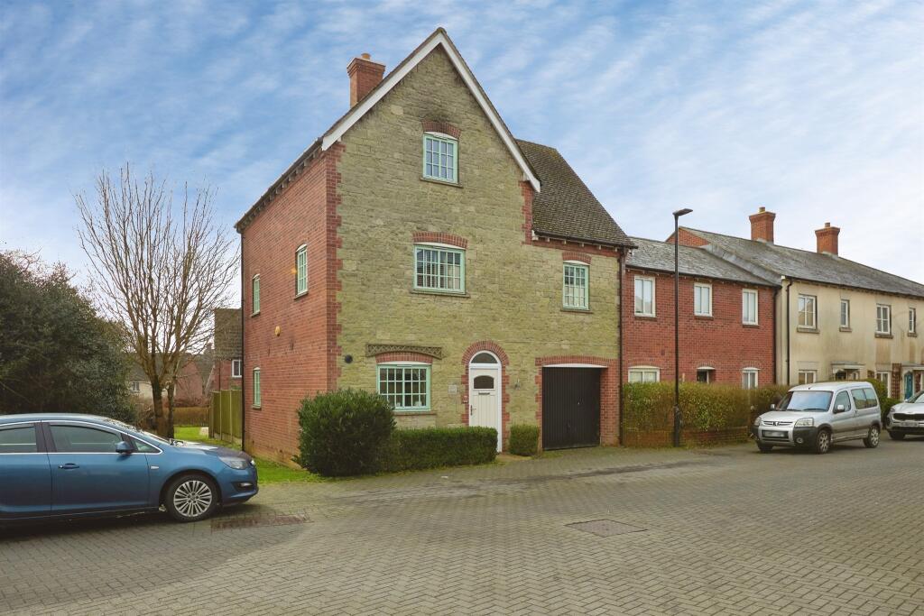 Main image of property: Greenacre Way, Shaftesbury