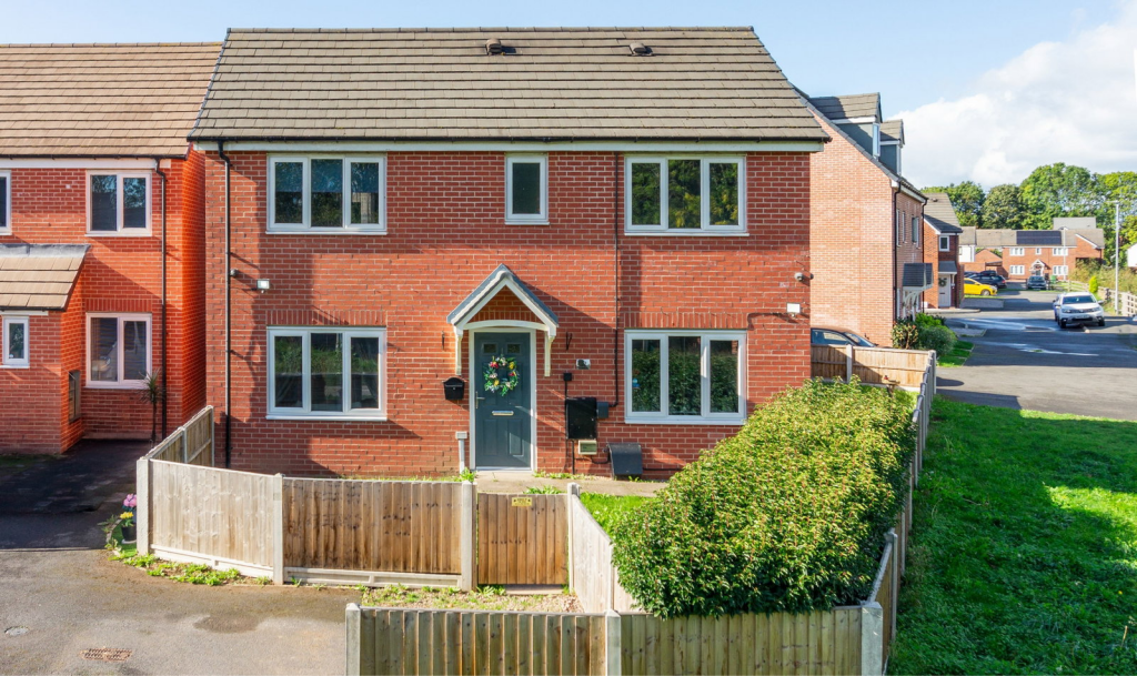 3-bed detached on Starling Close, Shepshed, £299,950