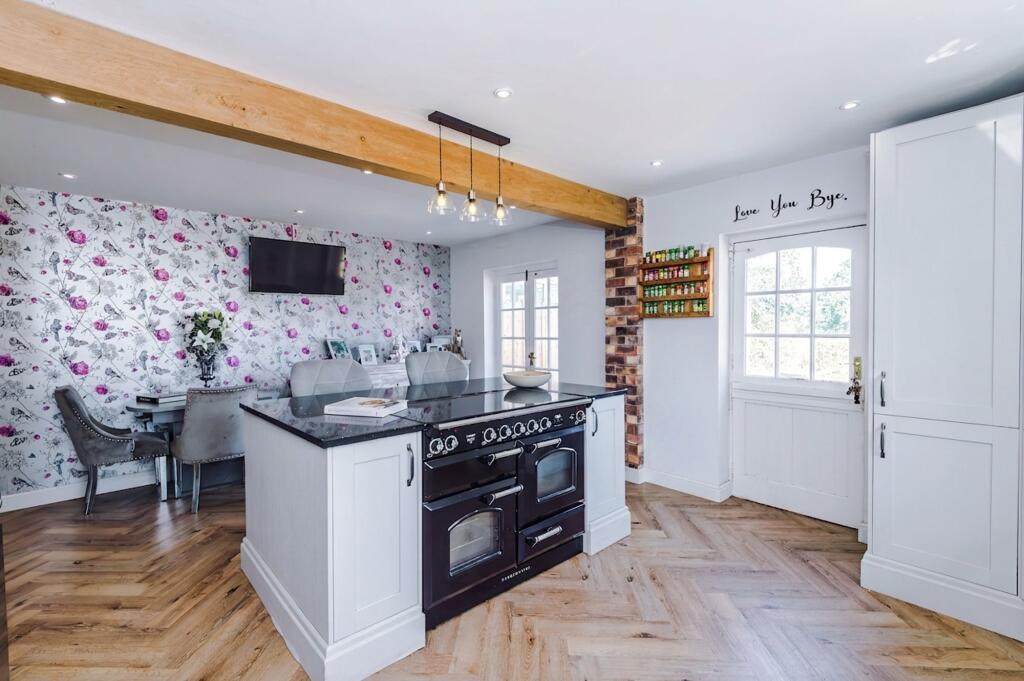 House in Chester - More
