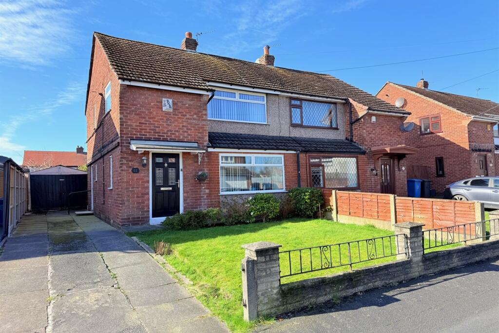 Main image of property: Vauxhall Close, Penketh, WA5 2JX