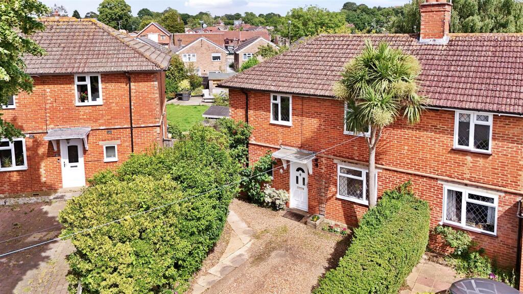 Main image of property: Hollands Road, Henfield, West Sussex