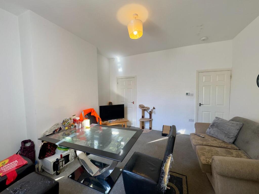 House in Burnley, Lancashire - View 4