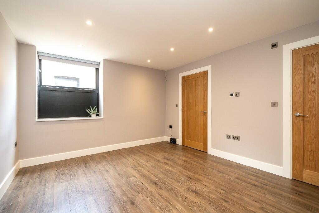 The Barns, Bunkers Lane, Hemel Hempstead, Hertfordshire, HP3 - View 5
