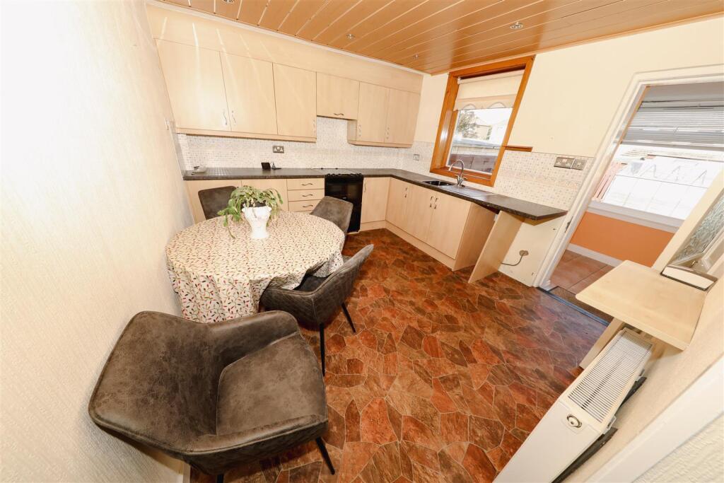 House in Kettlebridge, Fife - View 4