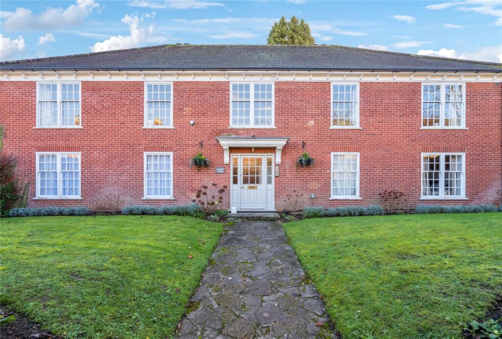 Main image of property: St. Andrews Road, Henley-on-Thames, Oxfordshire, RG9