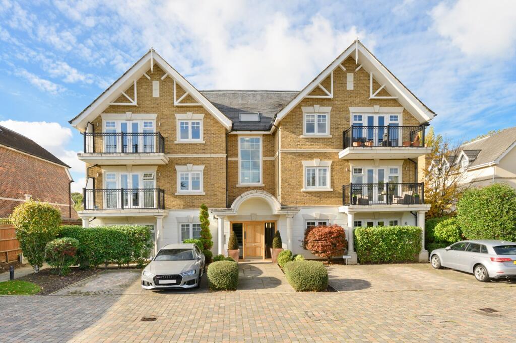 Main image of property: Elizabeth Place, 53 More Lane, Esher, Surrey, KT10