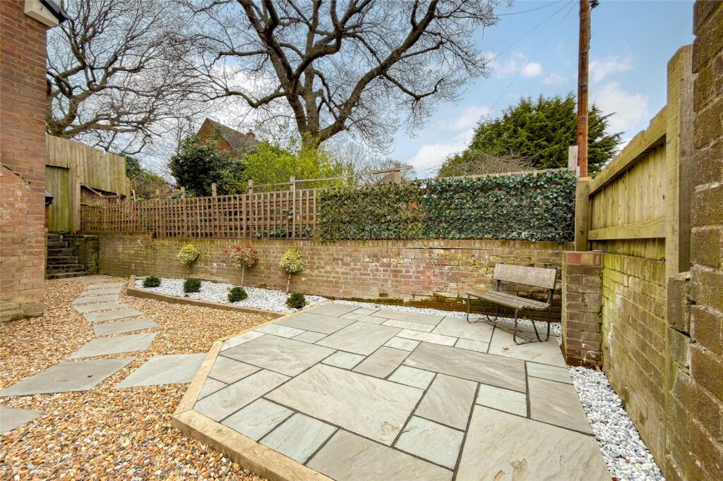Additional image 12 of St. Stephens Hill, St. Albans, Hertfordshire, AL1