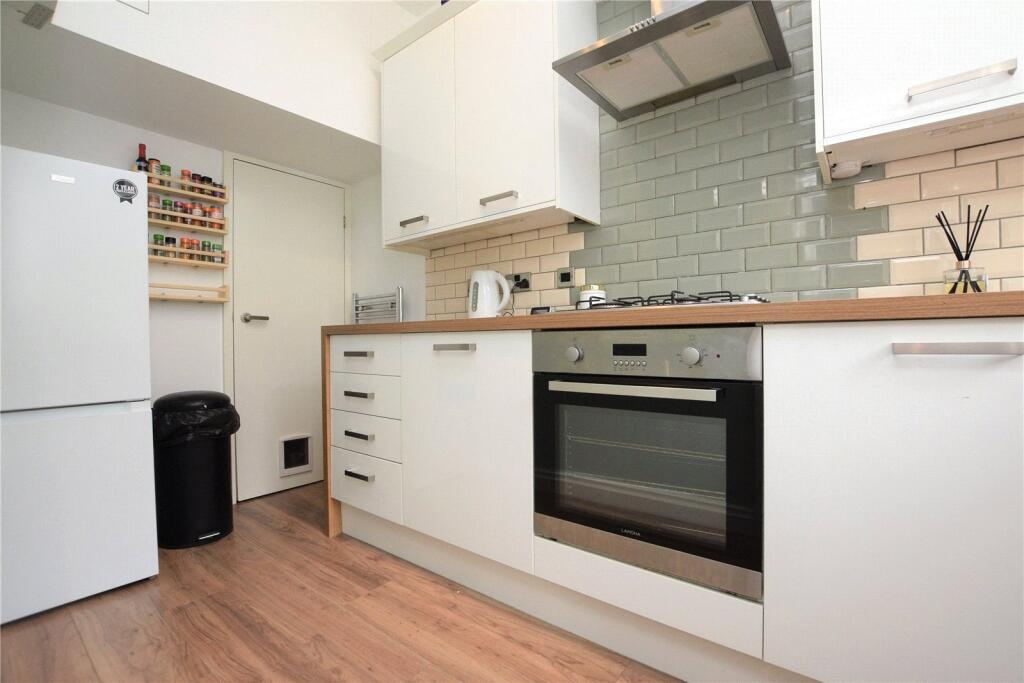 House in Rodley, Bagley - View 2