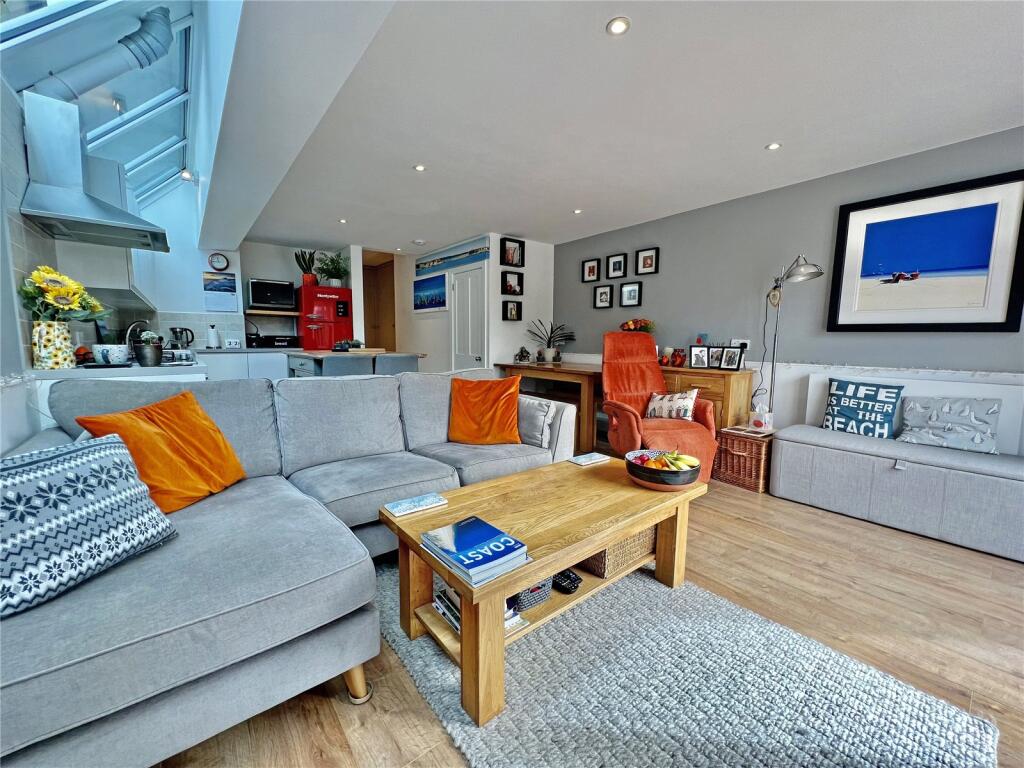 House in New Forest, Milford-on-Sea - View 2