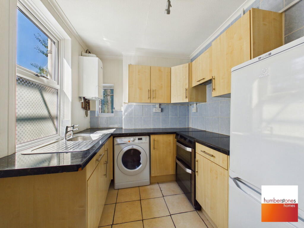 House in Sandwell, West Midlands - View 4