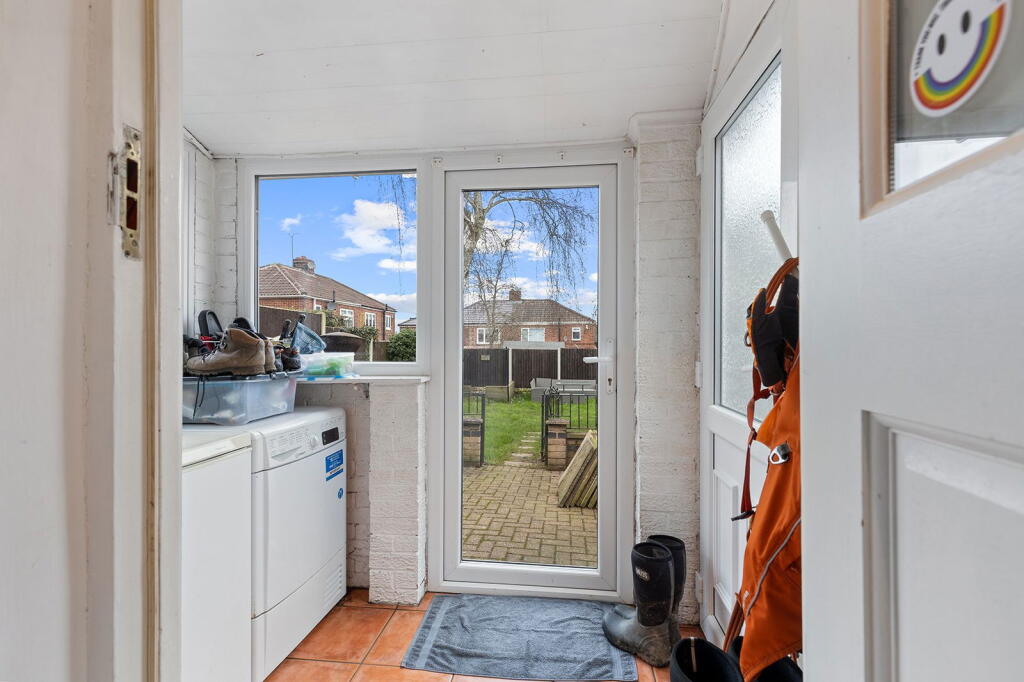 Cedar Avenue, Wickersley, Rotherham, S66 2NT - View 4