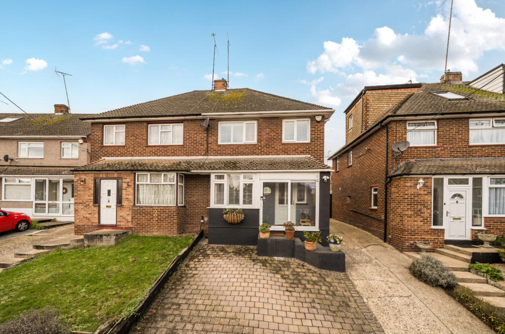Main image of property: Longmarsh View, Sutton At Hone, Dartford, DA4
