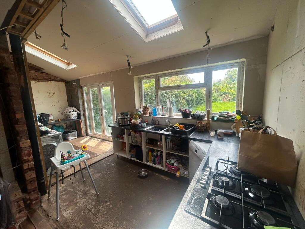 Heath Road South, Bournville, West Midlands, B31 - View 3