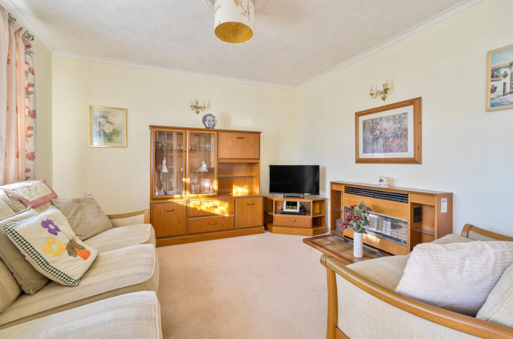 Alexander Close, Creech St. Michael, Taunton, Somerset, TA3 photo 2