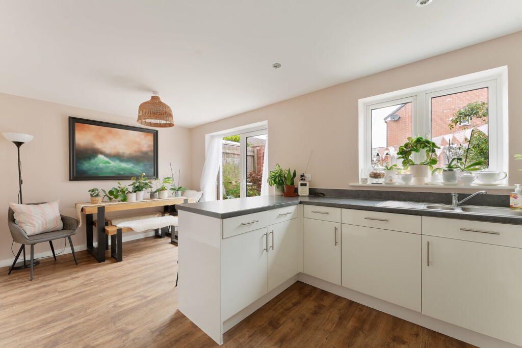 House in Salisbury - View 2