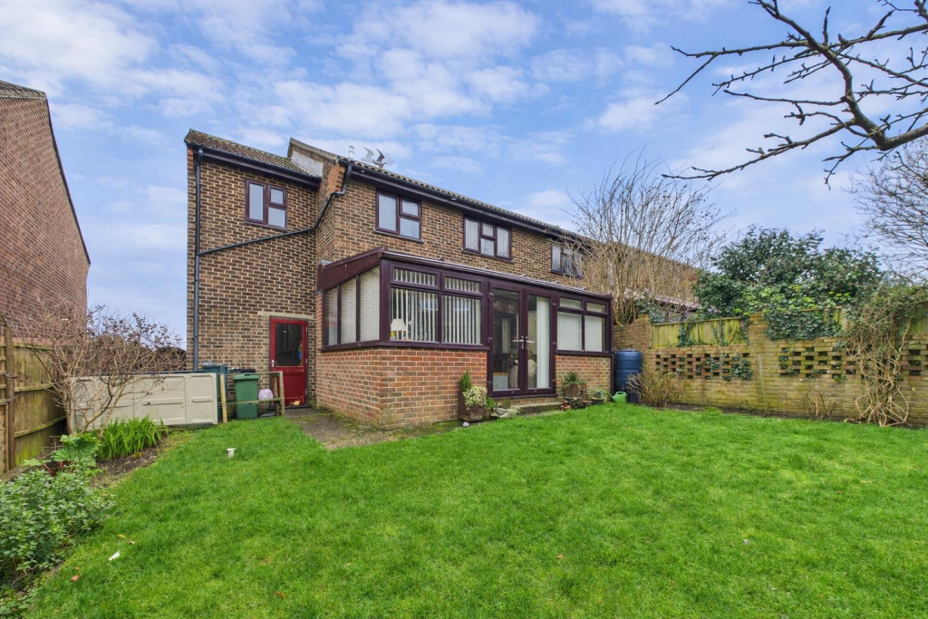 Damon Close, Peacehaven