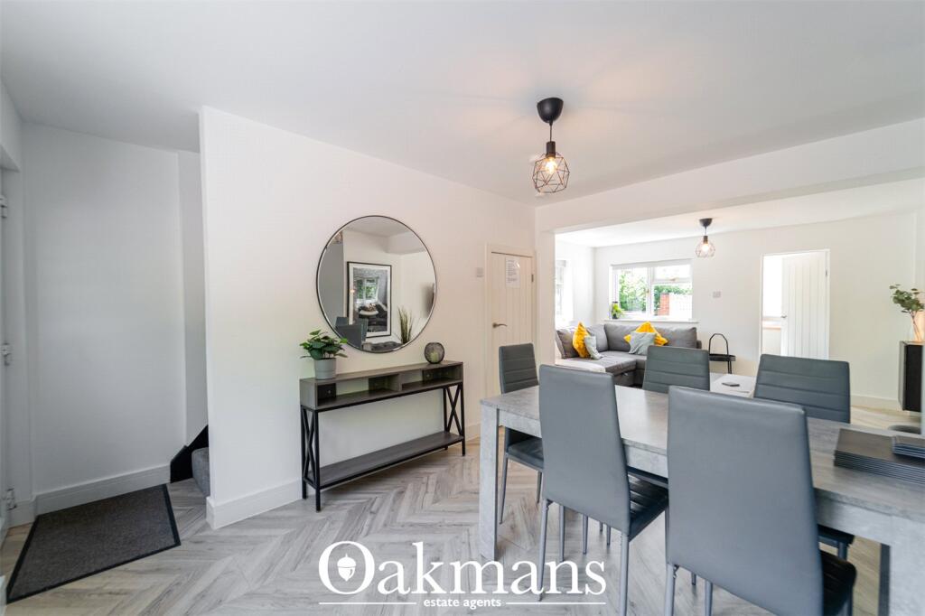 House in Redditch, Crabbs Cross - More