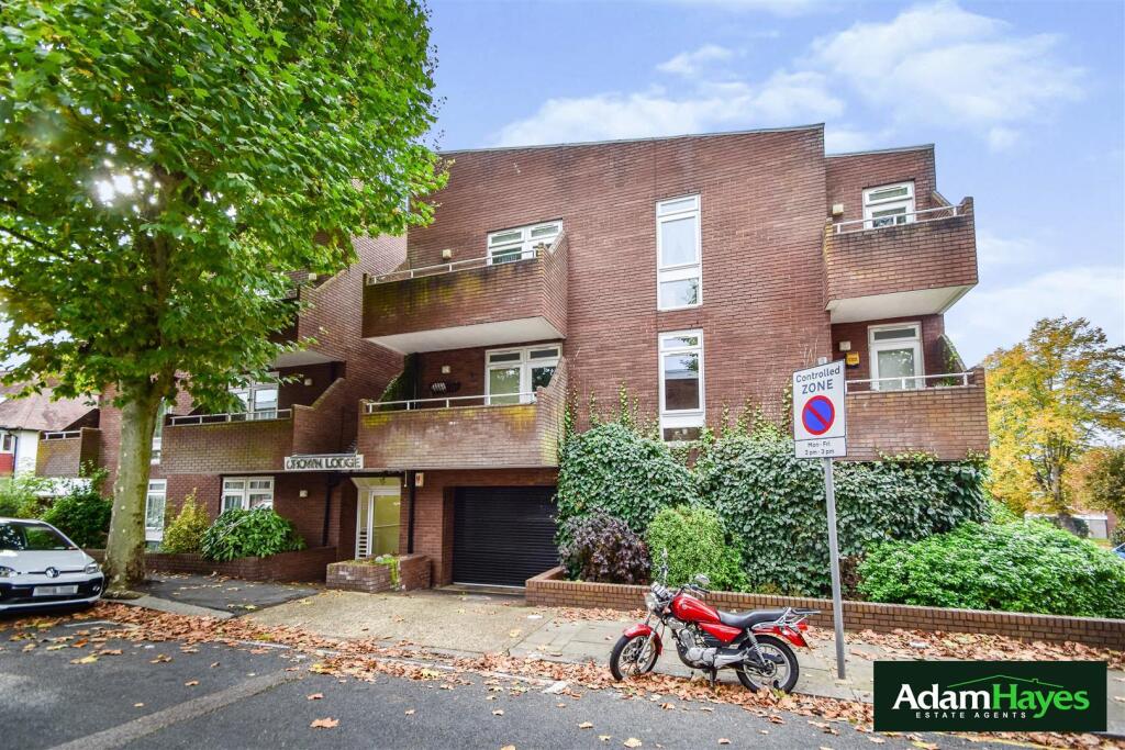 Main image of property: Salisbury Avenue, Finchley, N3