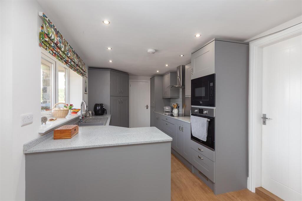 House in Lancaster - View 4