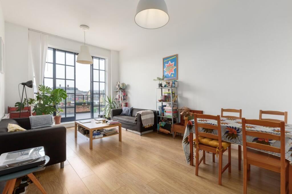 Main image of property: Weld Works Mews, Sw2