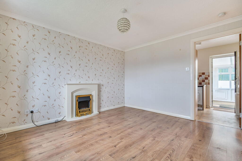 St. Therese Close, Callington, PL17 photo 2