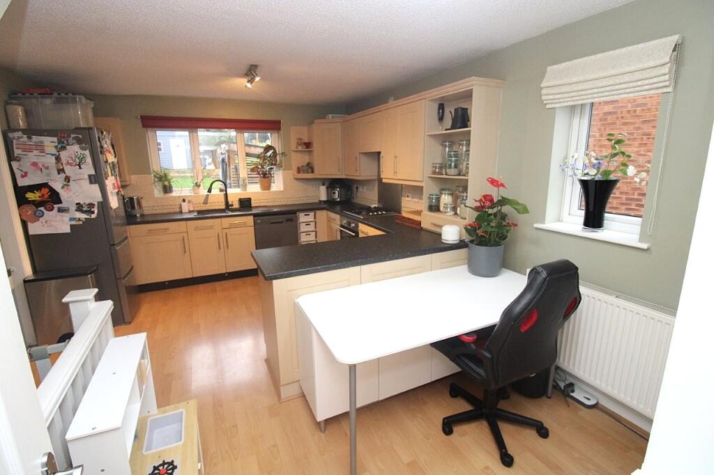 House in Barnsley, South Yorkshire - View 3