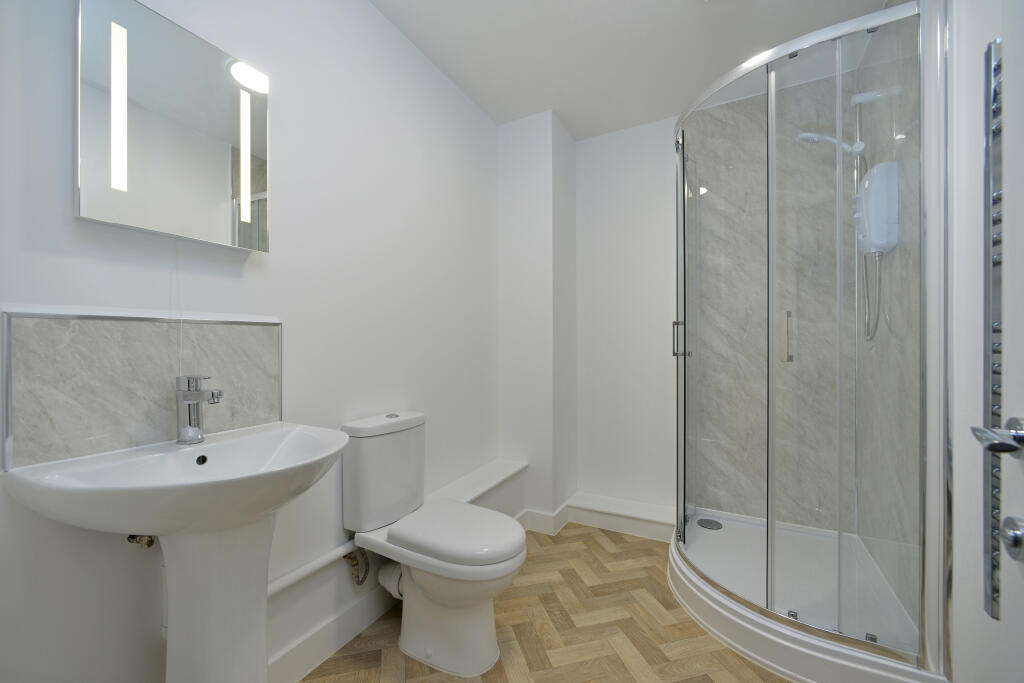 Apartment in Waverley, Cranleigh - More