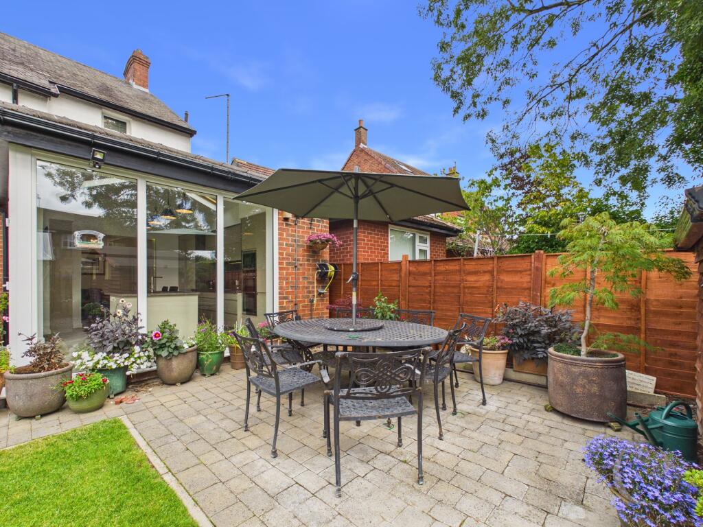 House in Newcastle upon Tyne - View 4