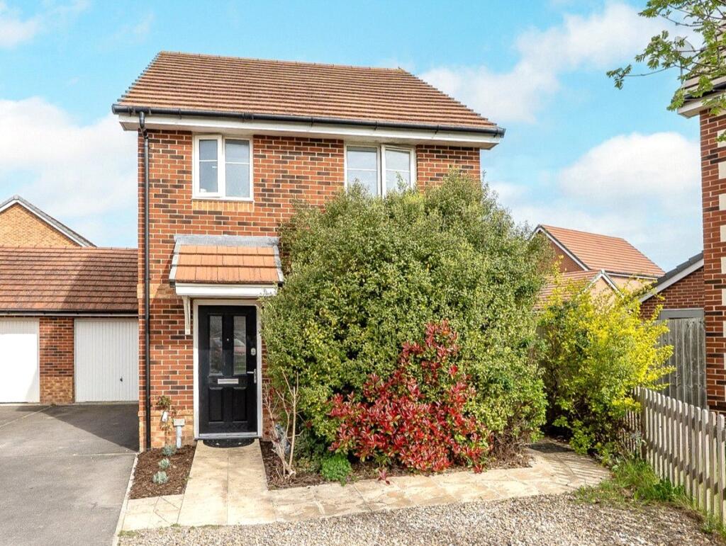 3-bed detached on Marjoram Way, Didcot, Oxfordshire, OX11, £400,000