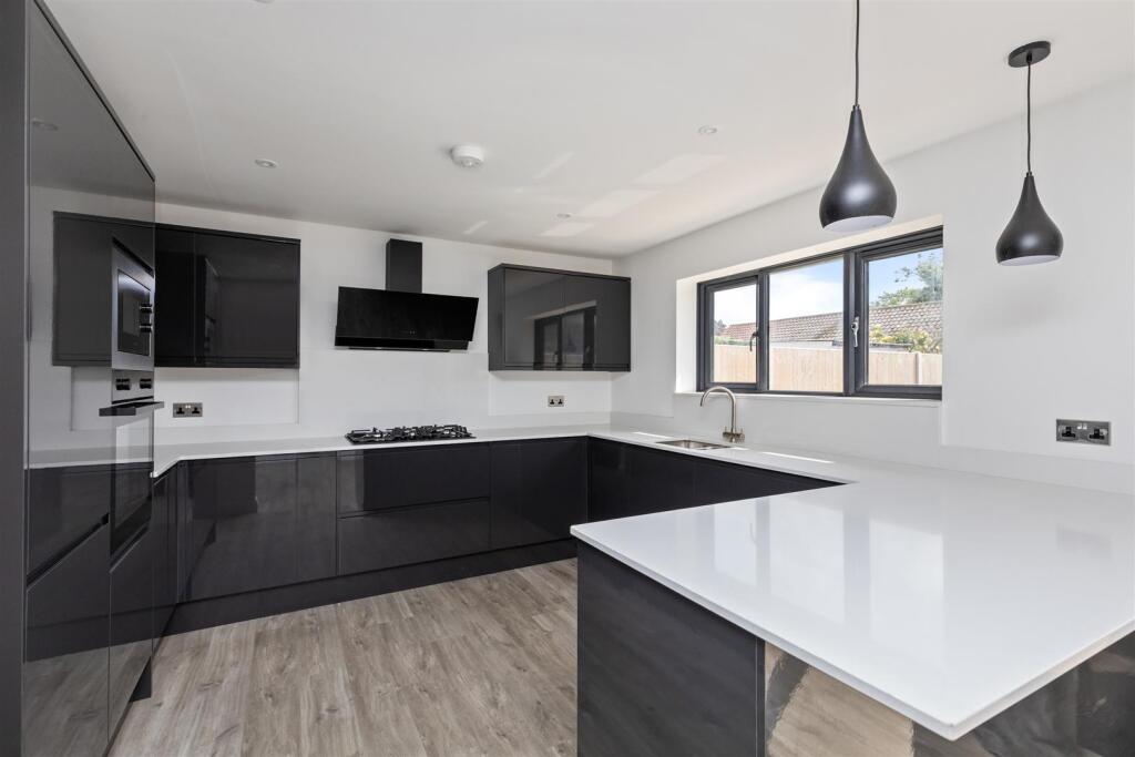 House in Arun, Wick, Littlehampton - View 3