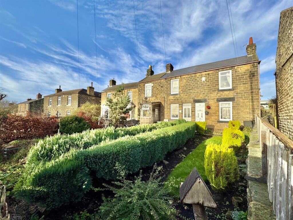 Main image of property: Spark Lane, Mapplewell, Barnsley