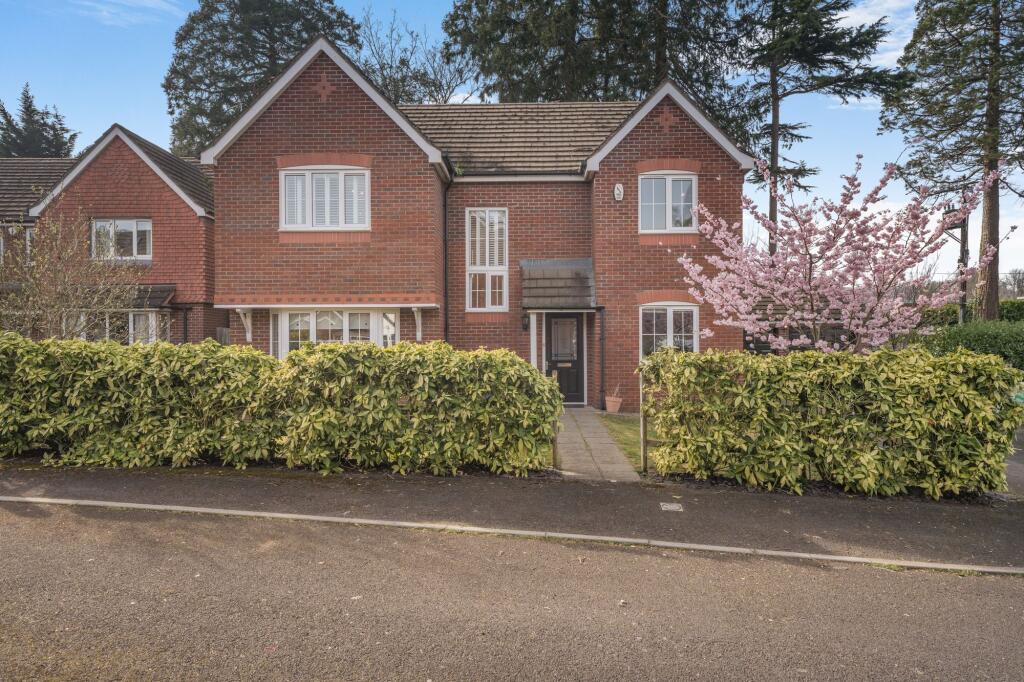 Main image of property: Pencarn Avenue, Coedkernew, NP10