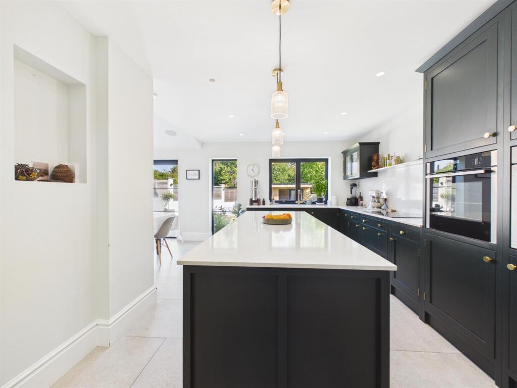 House in Bristol, Hanham - More