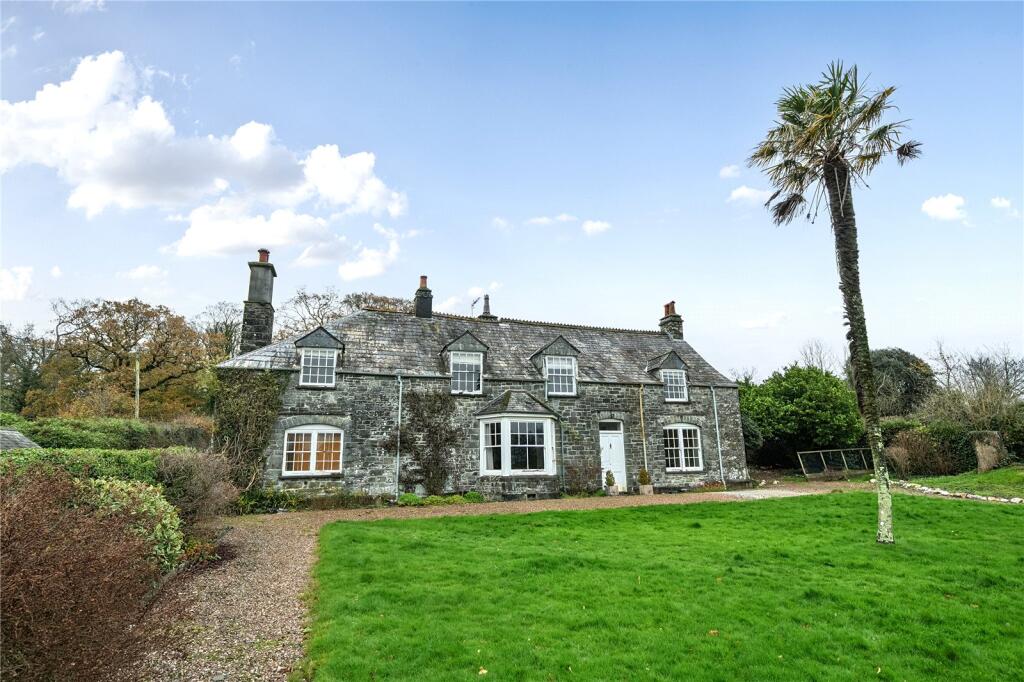 5-bed detached on Tavistock, Devon, PL19, £750,000