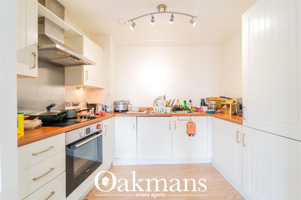Apartment in Birmingham - More
