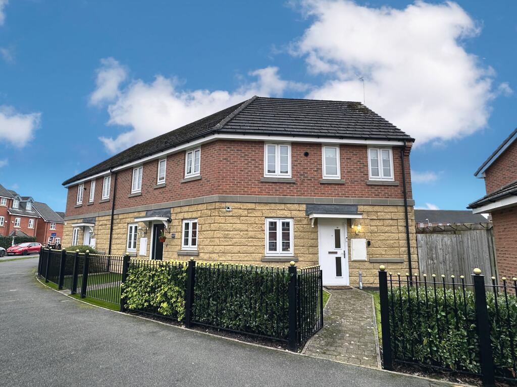 2-bed flat on Portland Road, Warrington, WA5, £160,000