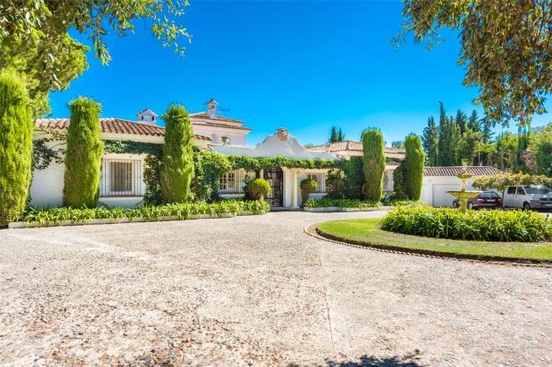 Main image of property: Sotogrande Central, Costa Del Sol, Cadiz, Andalucía