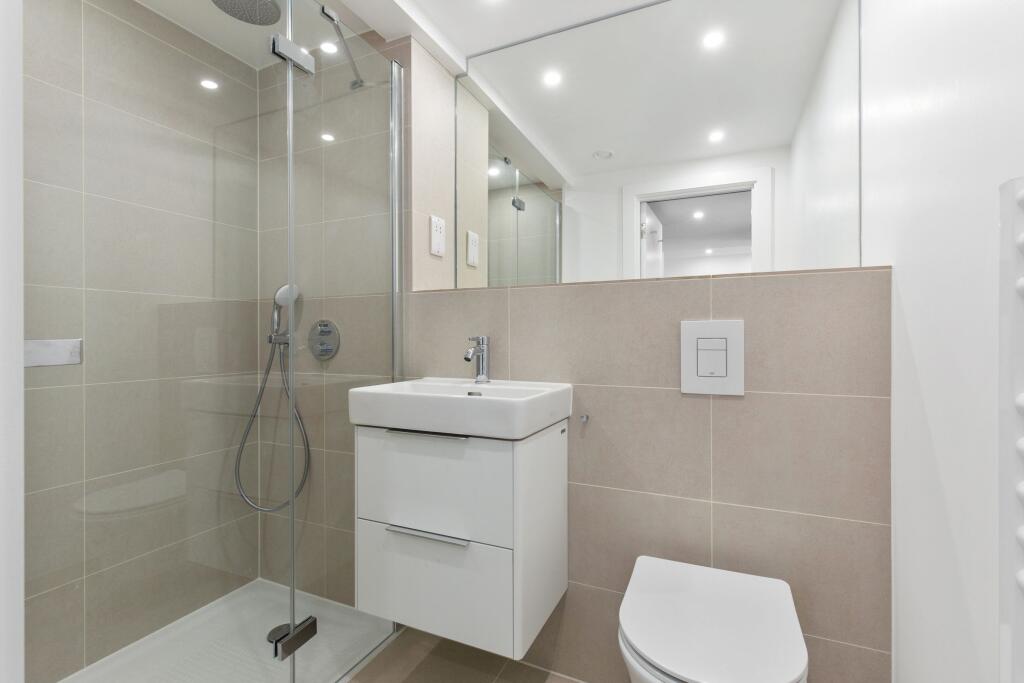 2 bedroom ground floor flat for rent