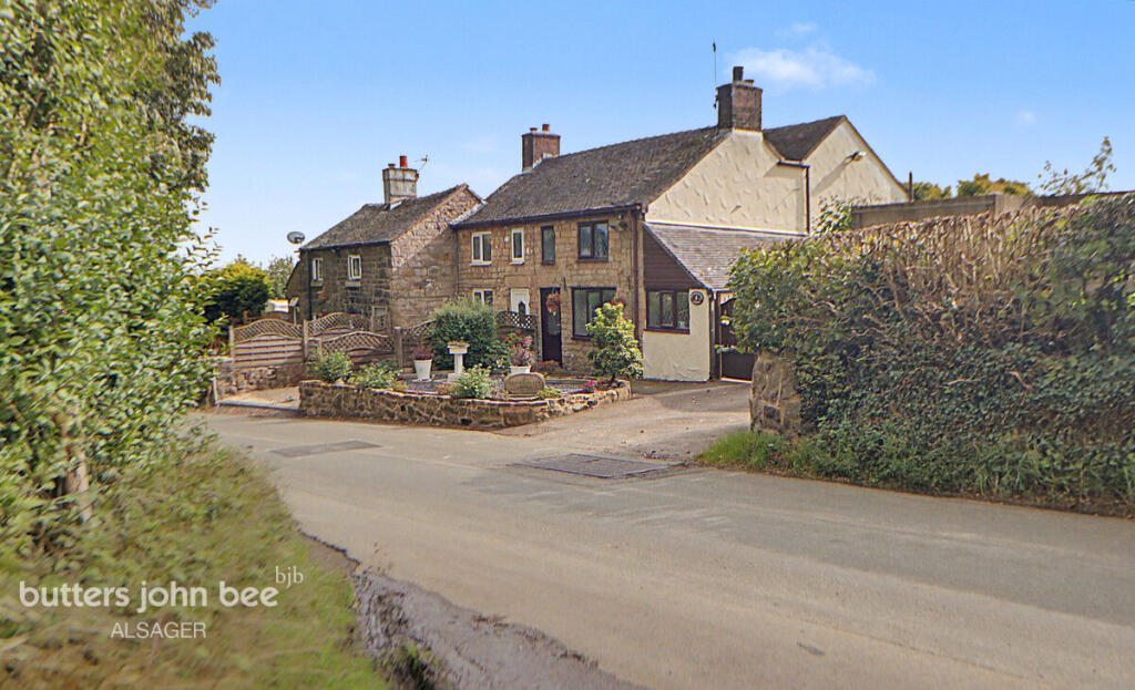 3-bed house on Tower Hill Road, Mow Cop, £395,000