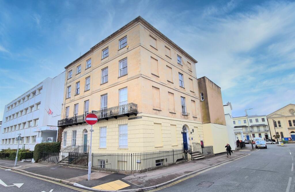 Main image of property: Bath Street, Cheltenham, Gloucestershire, GL50