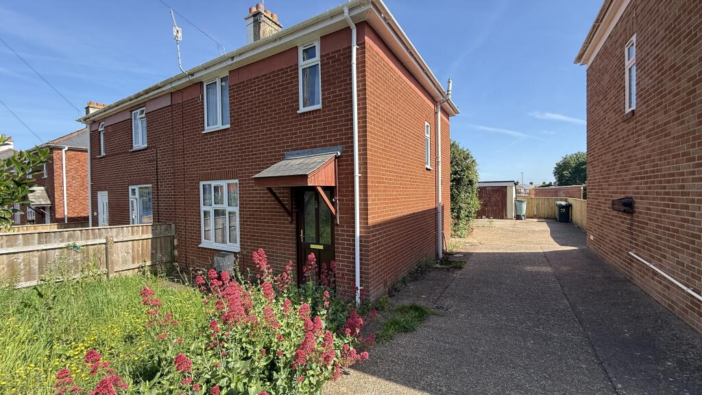 Main image of property: 25 Newman Road, Exeter, Devon EX4 1PL