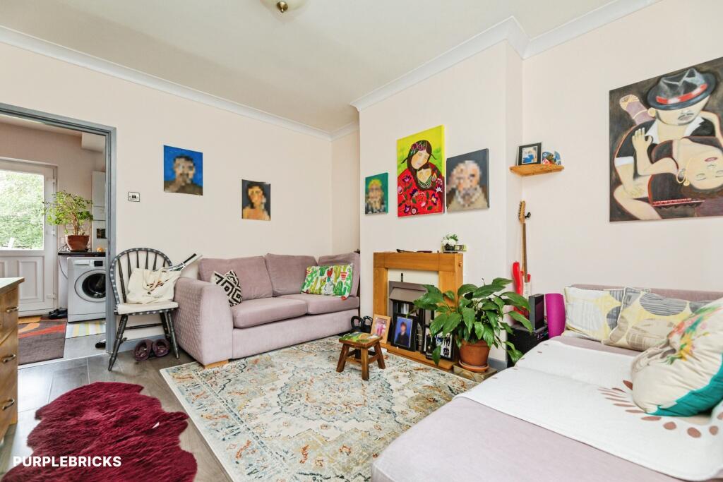 House in Sheffield, South Yorkshire - View 4