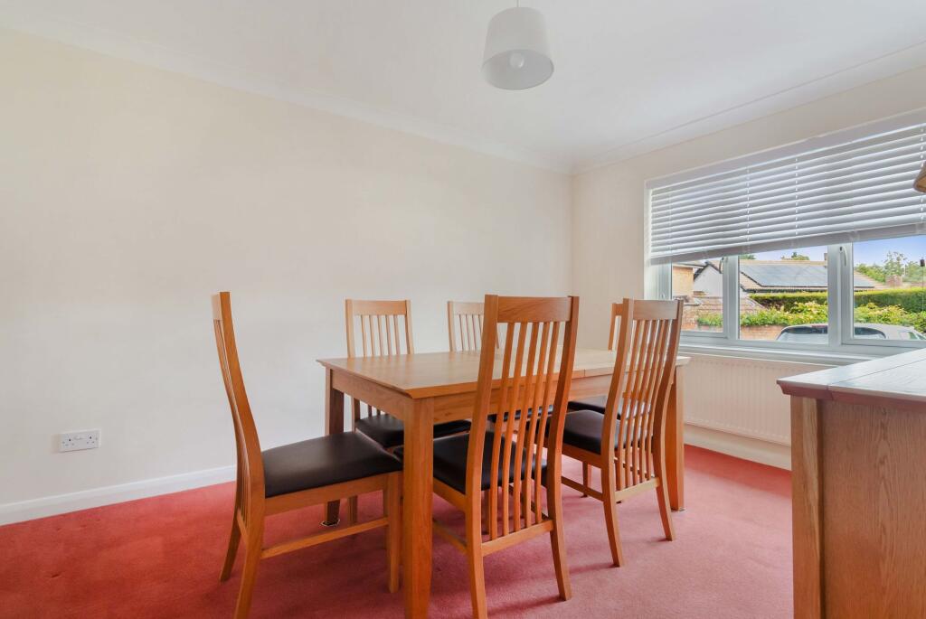 House in Uckfield - View 4